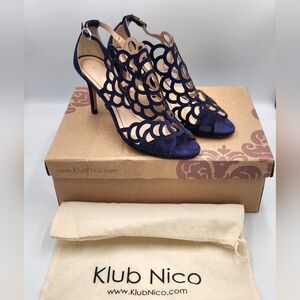 Klub Nico Womens 7 Millie 3 Navy Nubuck Laser Cut Mermaid Heel Sandal Buckle
